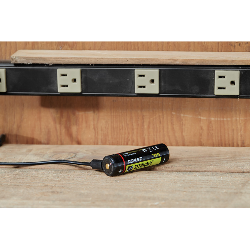 Coast Pm310 Dual Power Work Light Coast PM310 Dual Power Work Light